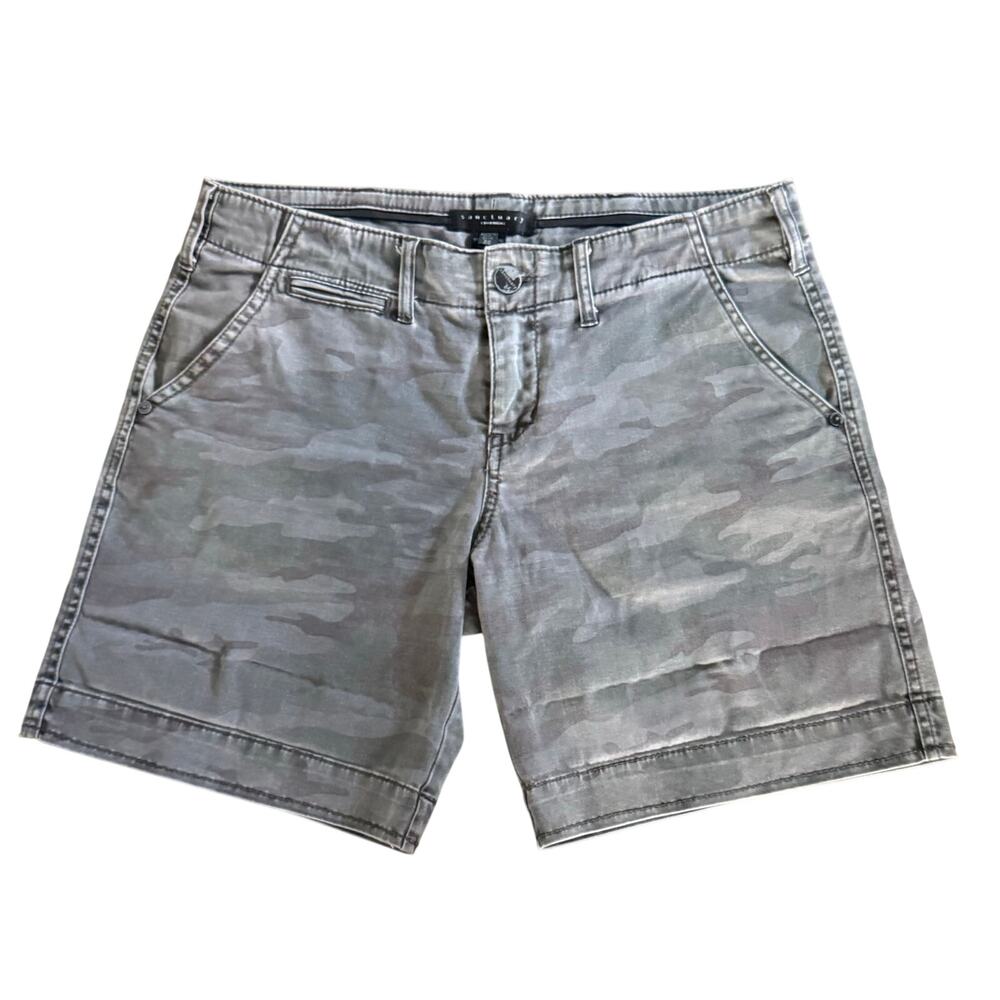 Sanctuary Mid-Rise Camo Chino Utility Shorts Size 26